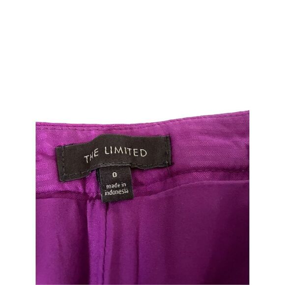 The Limited Fuschia Pencil Skirt - Size 0 - Picture 8 of 8